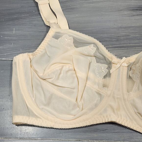 Bali 0180 Underwire Bra 38D Flower Bali‎ 2 Ply Full Coverage Cream - Picture 3 of 10